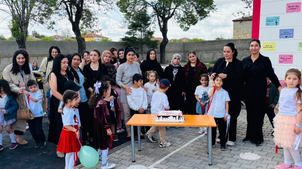 ANNELER GÜNÜ ETKİNLİĞİ